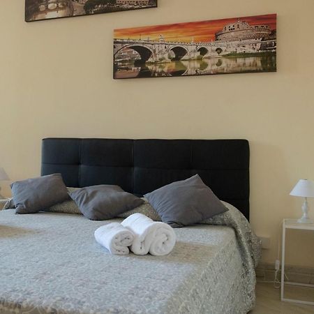 Tritone Apartment Roma Eksteriør bilde